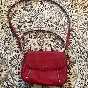 Michael Kors hot pink purse